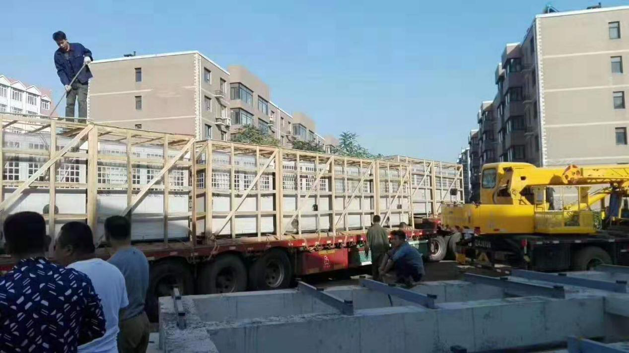 大型酒店日常熱水用什么設(shè)備？