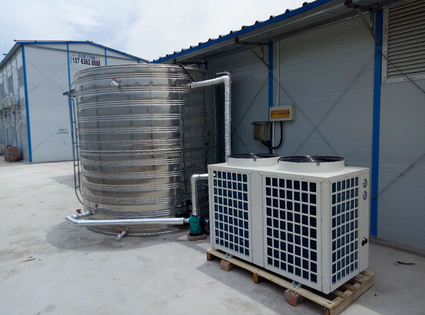 空氣能熱水器優(yōu)缺點(diǎn)有哪些？空氣能廠(chǎng)家技術(shù)員分析解答